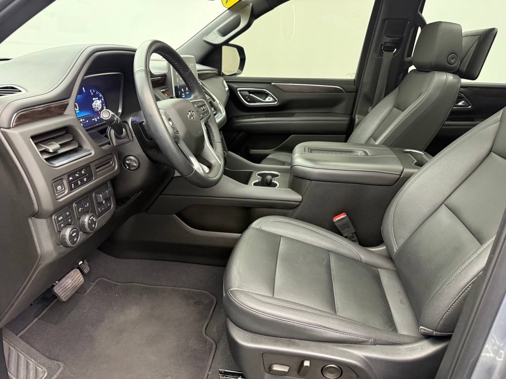 Used 2023 Chevrolet Tahoe Z71 w/ Z71 Off-Road Package AWD/4WD image 23