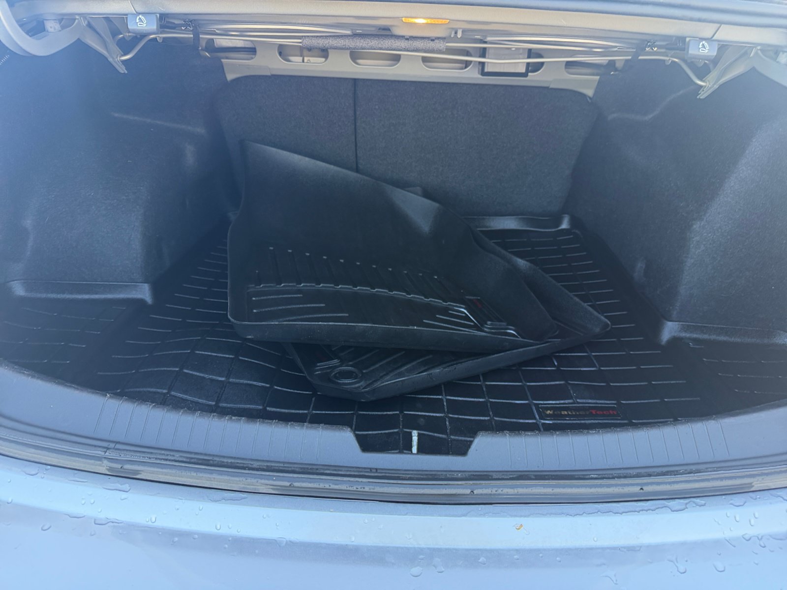 Used 2020 Chevrolet Malibu LT FWD image 34