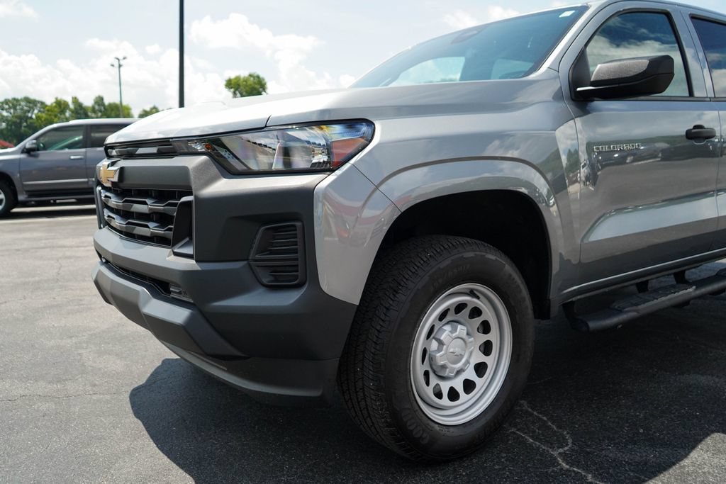 Used 2025 Chevrolet Colorado W/T RWD image 18