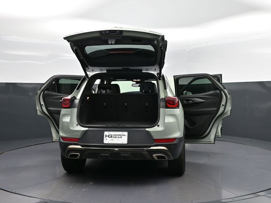 Used 2025 Chevrolet TrailBlazer ACTIV w/ Convenience Package image 52