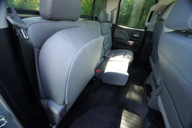 Used 2018 Chevrolet Silverado 1500 LTZ AWD/4WD image 30