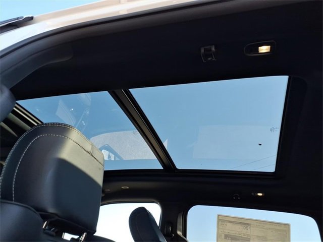 New 2026 RAM 1500 Rebel image 8