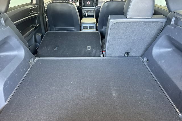 Used 2020 Volkswagen Atlas Cross Sport SE w/ Panoramic Sunroof Package FWD image 15