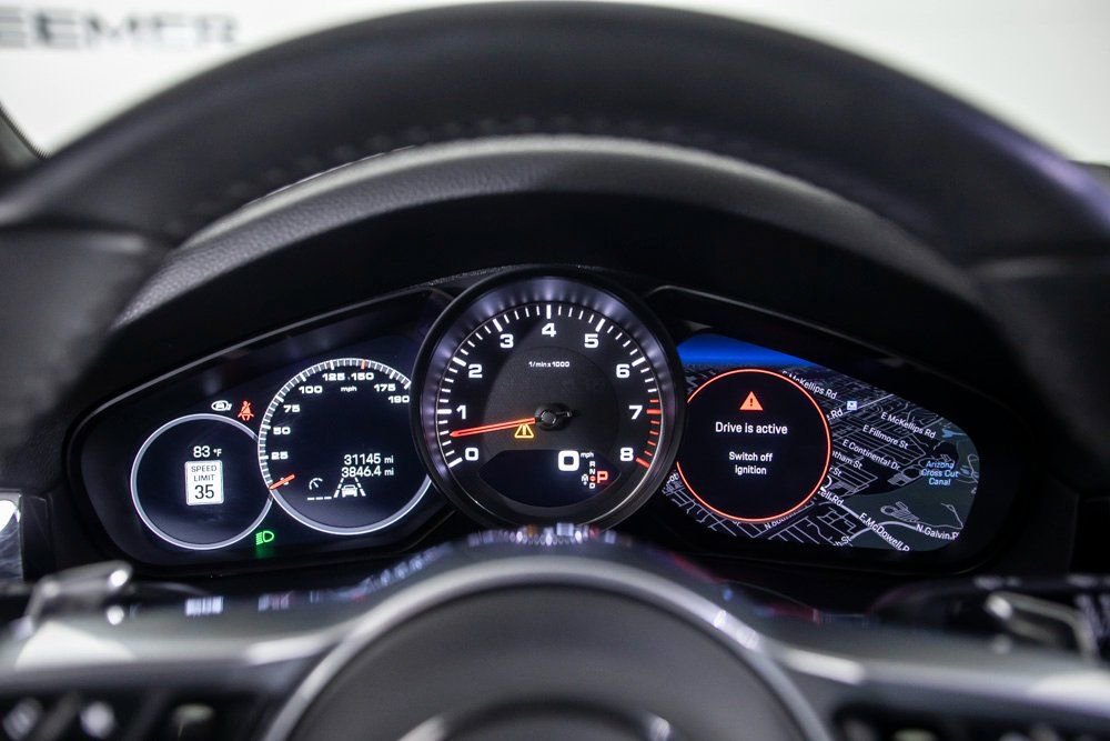 Used 2023 Porsche Cayenne S Platinum w/ Premium Package Plus image 22