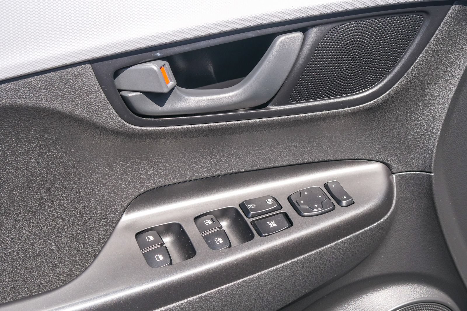 Used 2021 Hyundai Kona SEL FWD image 19