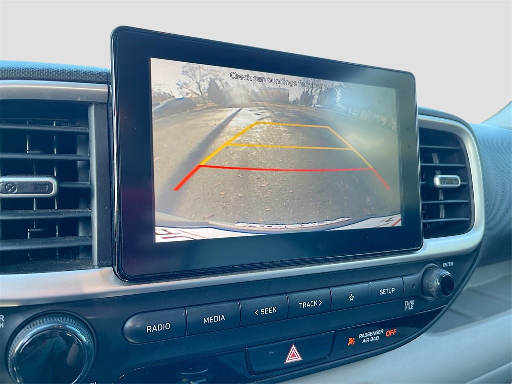 Used 2022 Hyundai Venue SEL w/ Cargo Package image 13