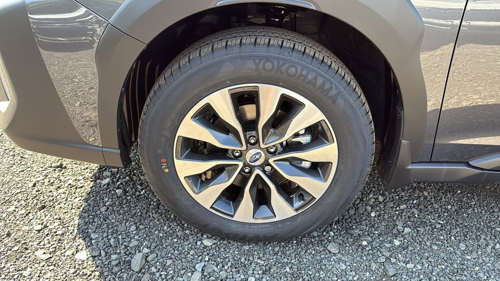 New 2025 Subaru Outback Touring XT image 5
