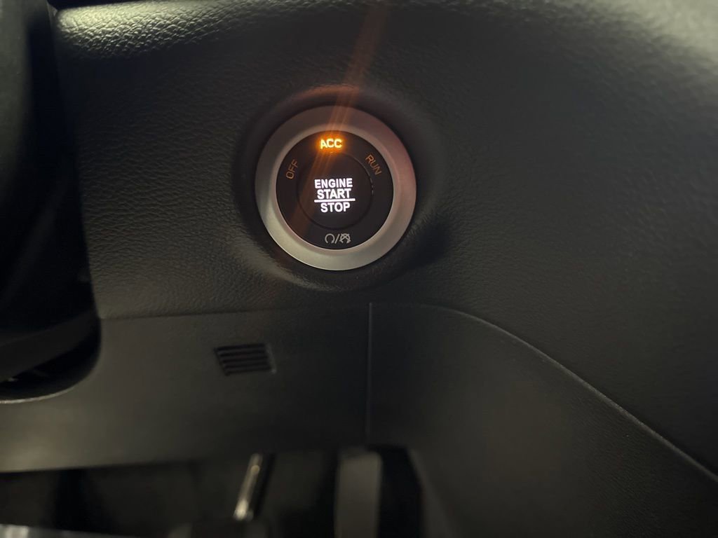 New 2026 Chrysler Voyager LX image 20