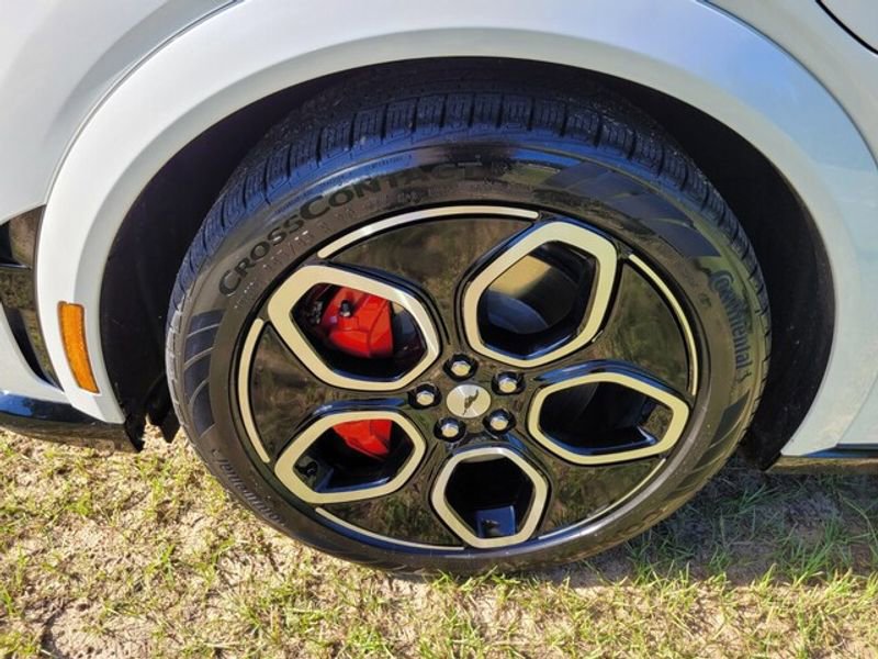 New 2023 Ford Mustang Mach-E GT image 18