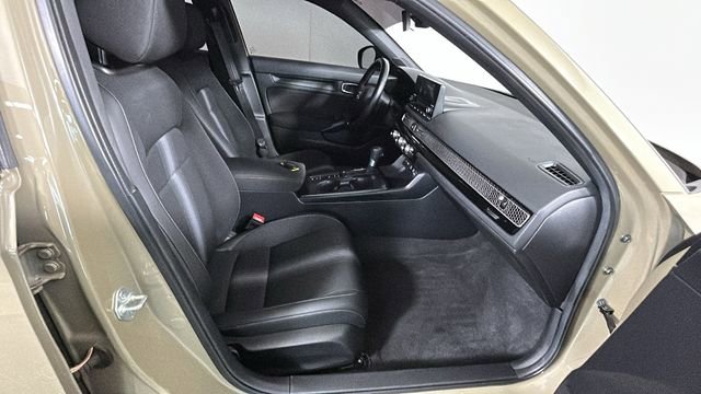 Used 2025 Honda Civic Sport image 31