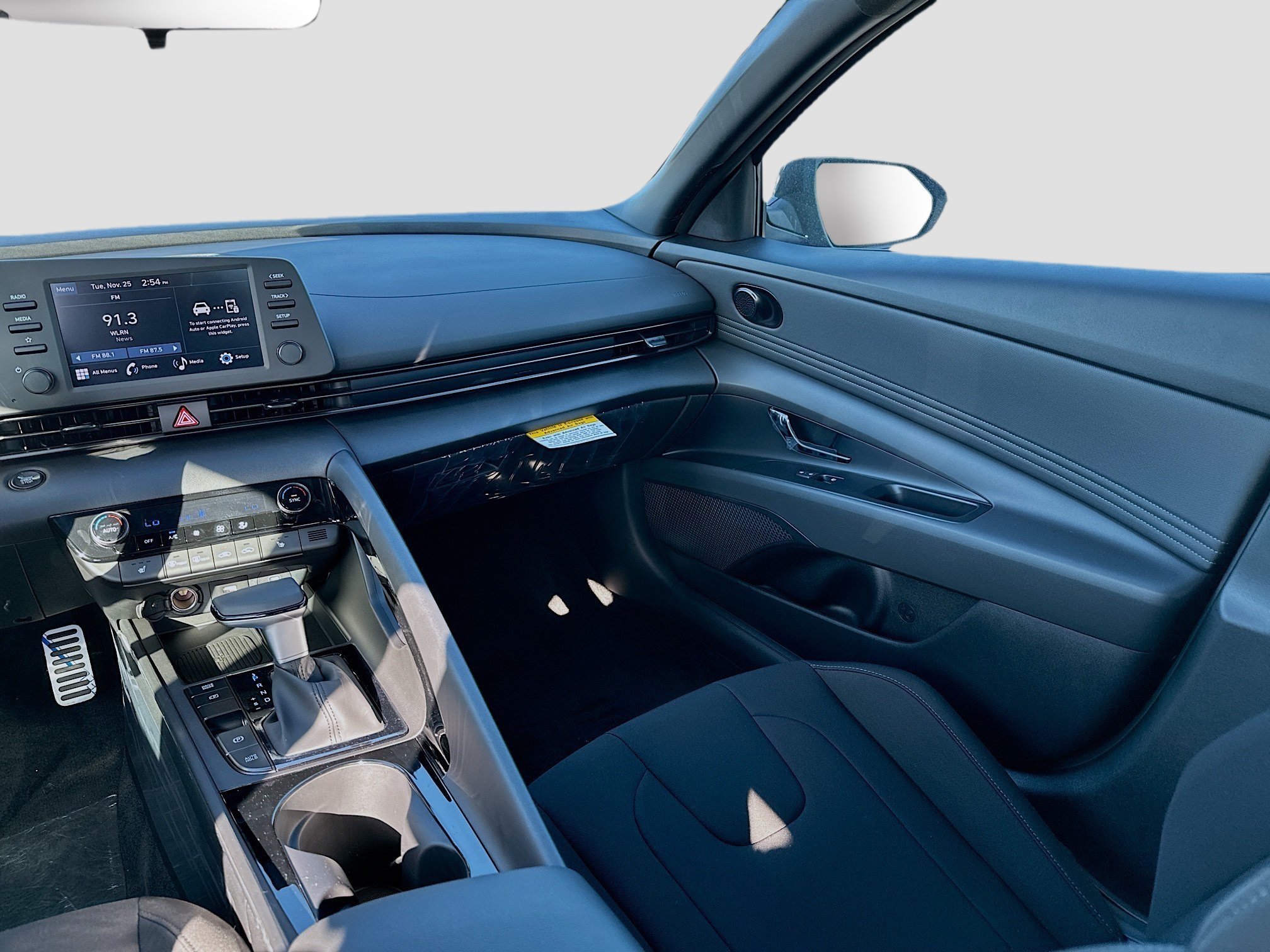 Certified 2026 Hyundai Elantra SEL Sport FWD image 16