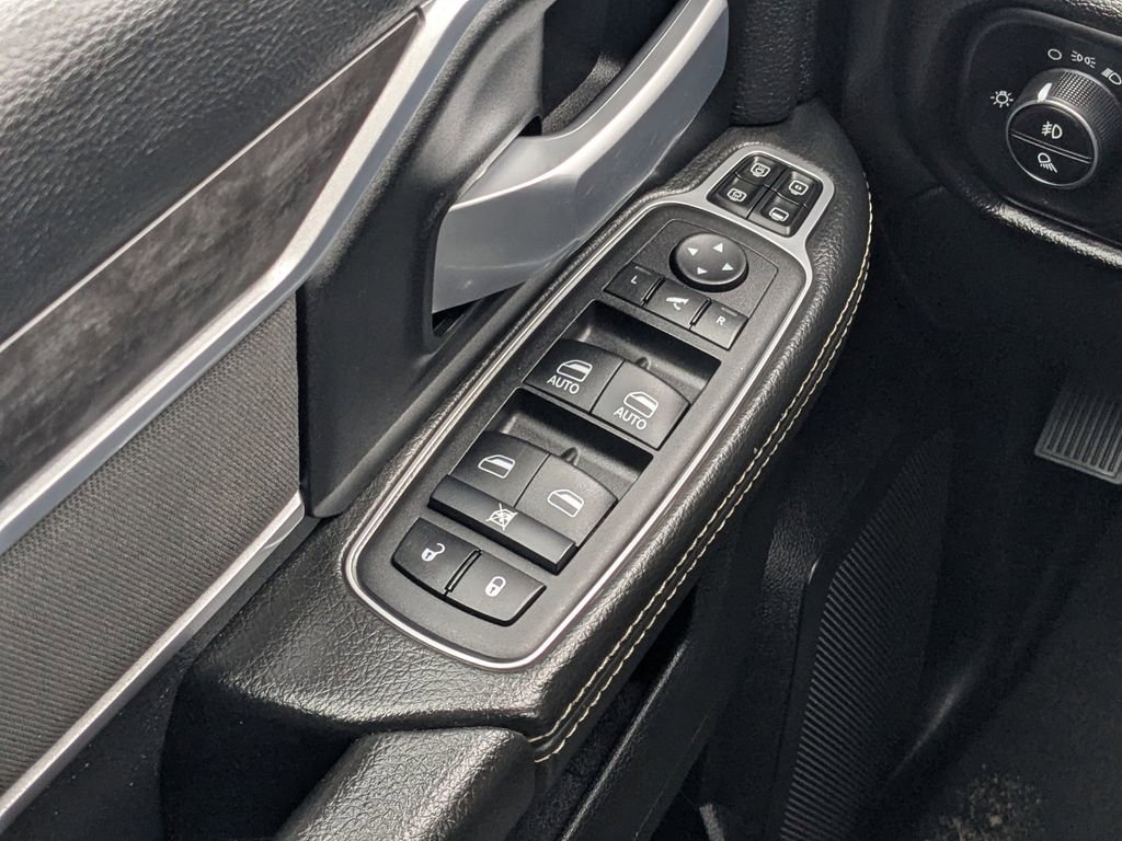 Used 2024 RAM 3500 Big Horn image 20