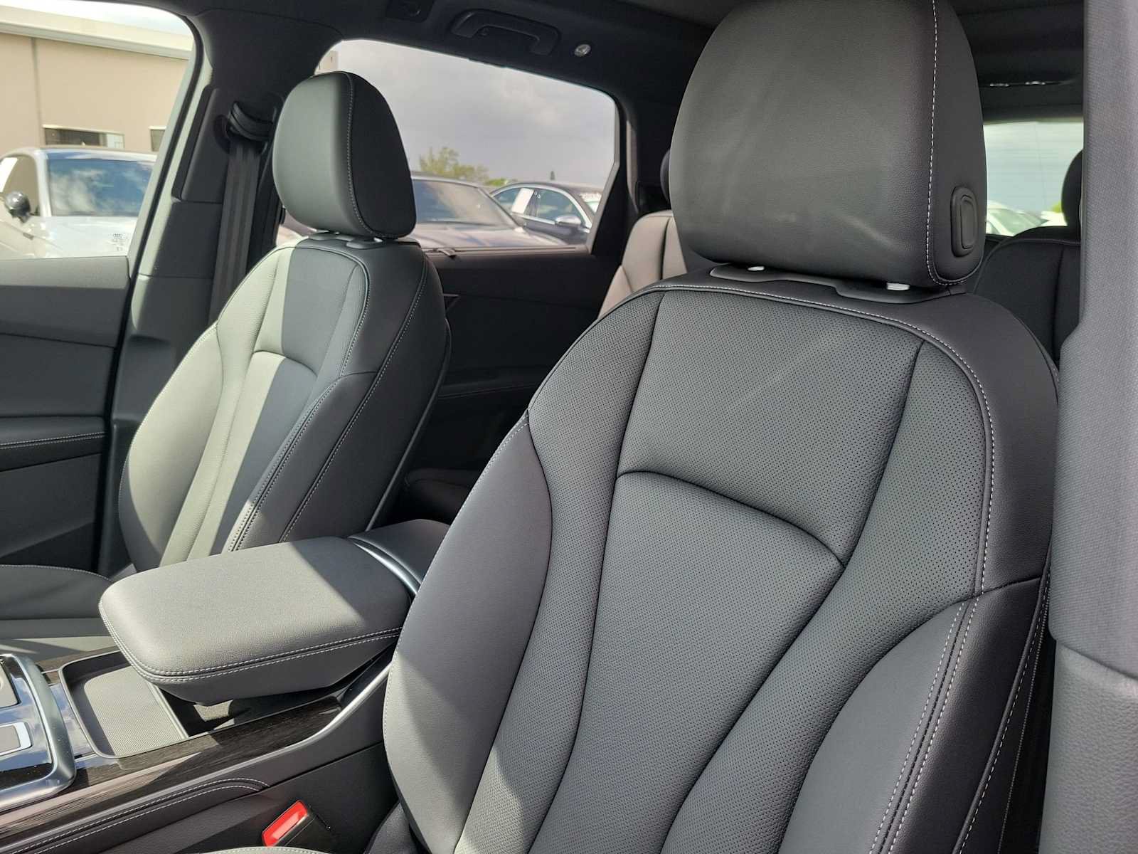 New 2026 Audi Q7 2.0T Premium Plus AWD/4WD image 16