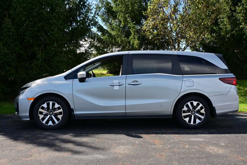 New 2026 Honda Odyssey EX-L image 5