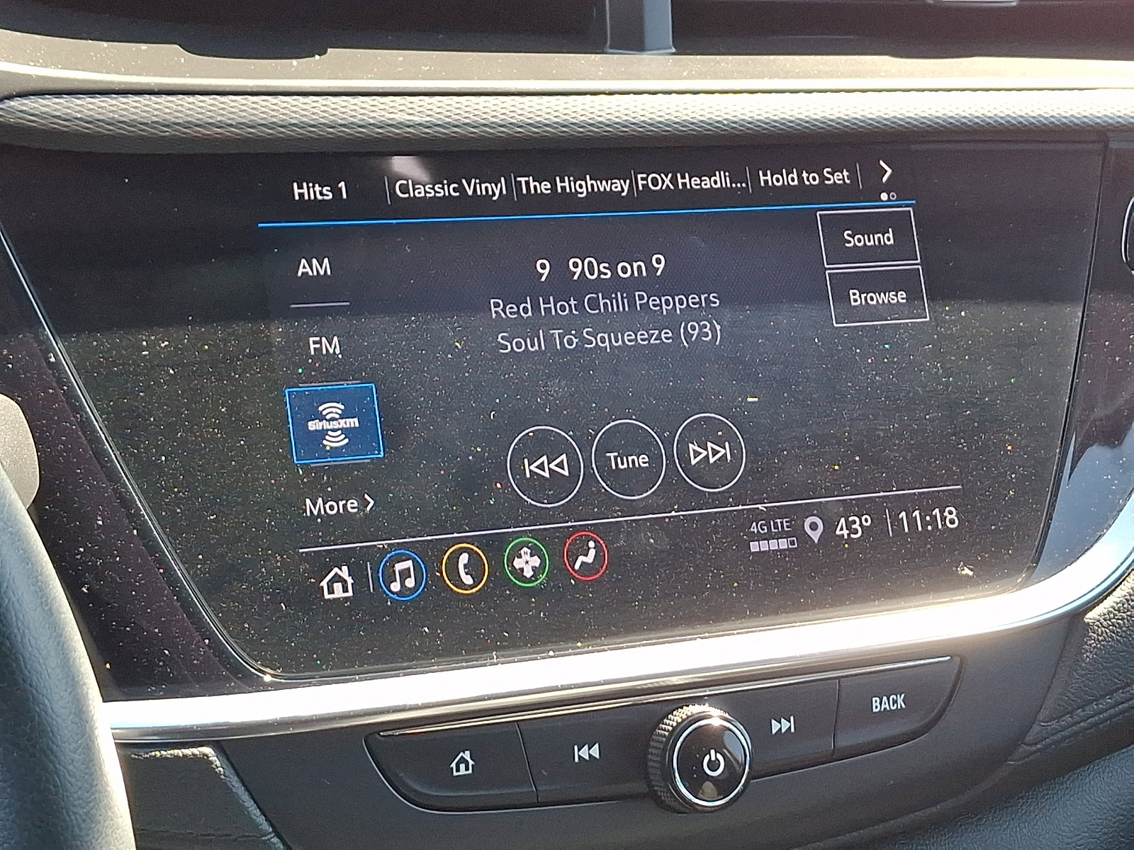 Used 2022 Buick Encore GX Essence w/ Experience Buick Package image 19