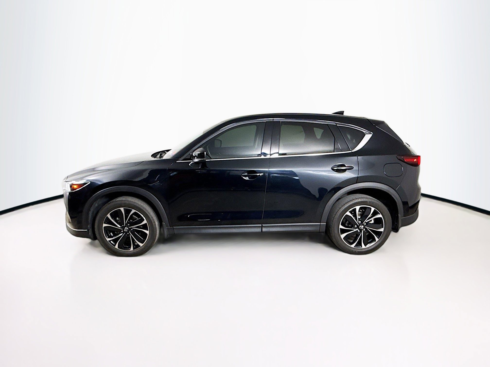 Used 2023 MAZDA CX-5 AWD 2.5 S w/ Premium Plus Pkg image 7
