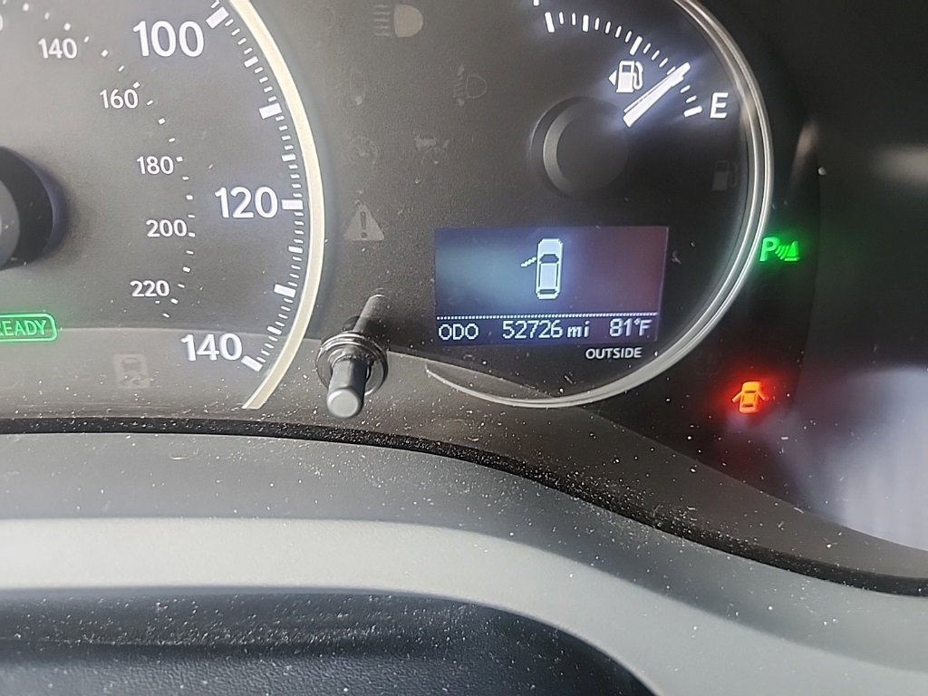 Used 2016 Lexus CT 200h image 6