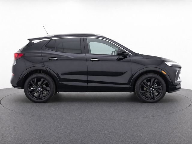 Used 2024 Buick Encore GX Sport Touring AWD/4WD image 8
