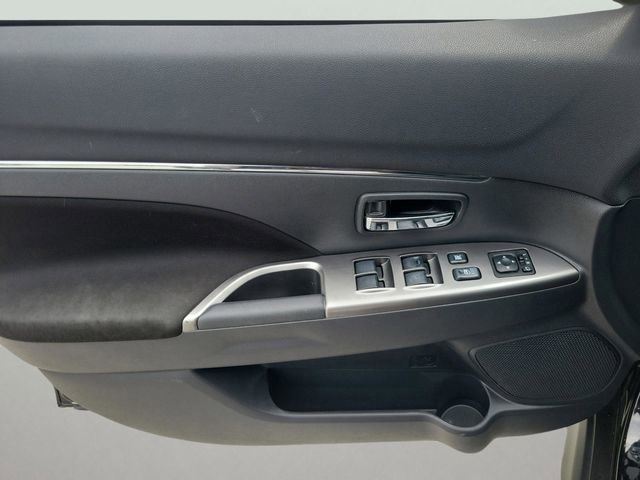 Used 2021 Mitsubishi Outlander Sport SE AWD/4WD image 13