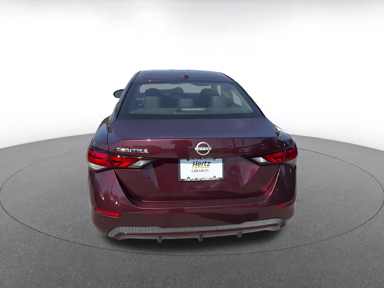Used 2025 Nissan Sentra SV FWD image 12