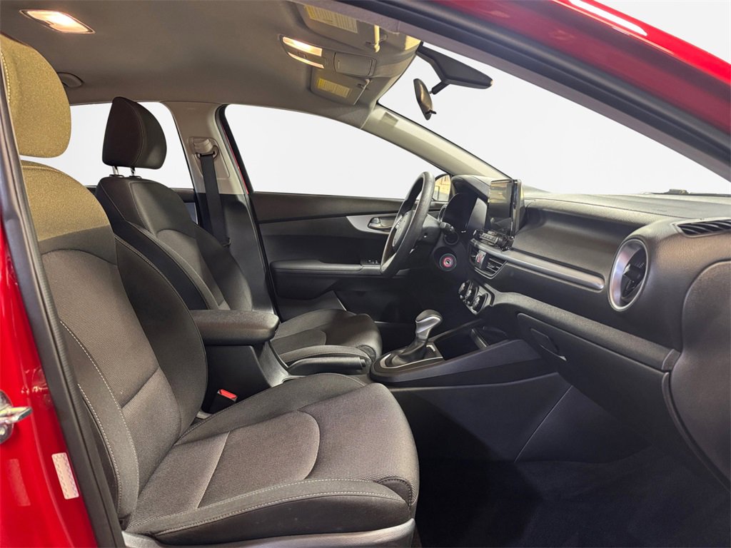 Certified 2024 Kia Forte LXS image 26