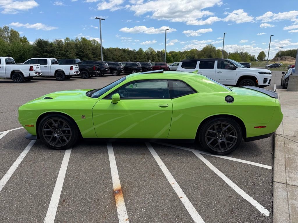 Used 2019 Dodge Challenger R/T Scat Pack w/ Plus Package RWD image 6