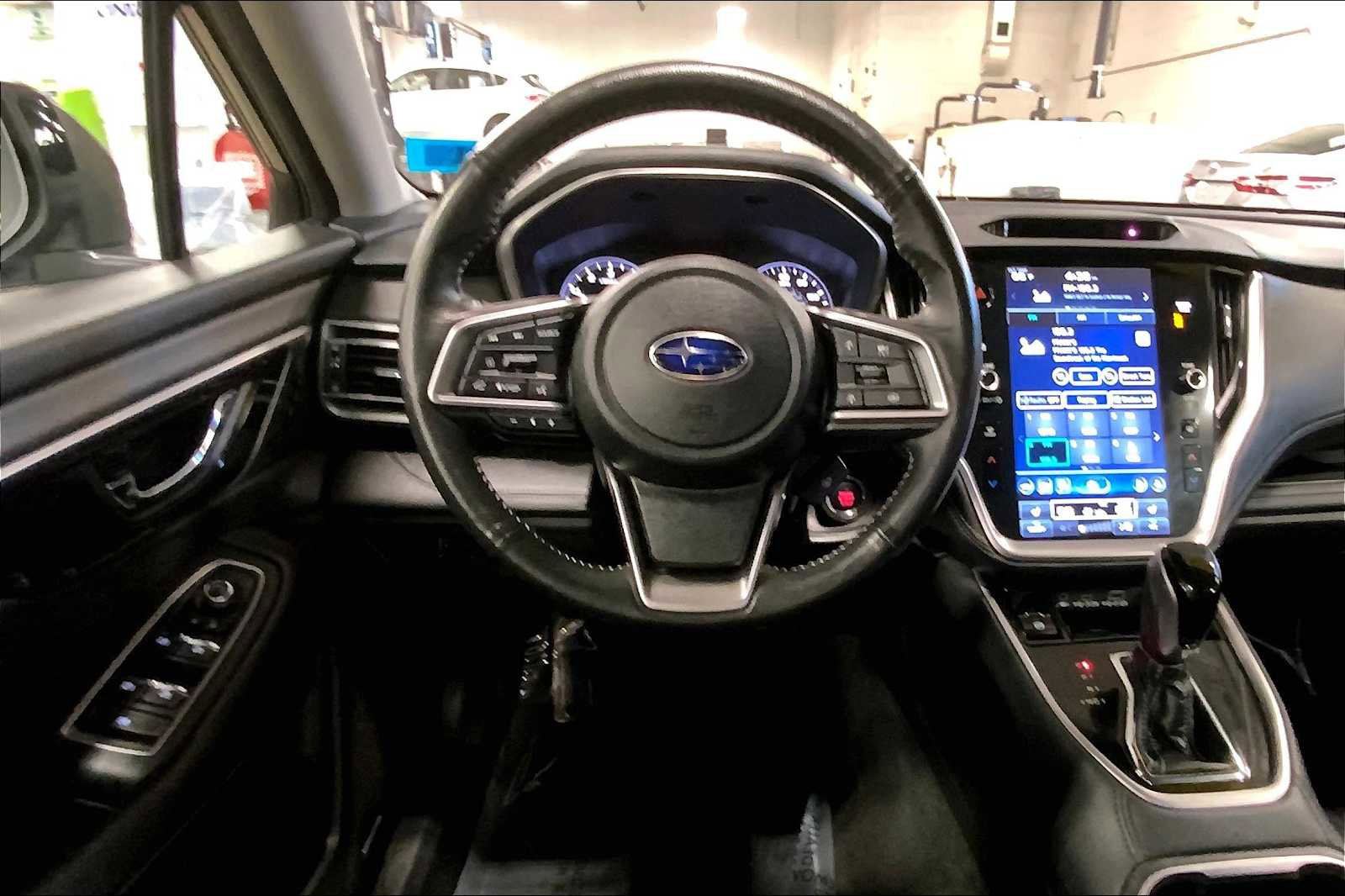Used 2023 Subaru Outback Limited image 7