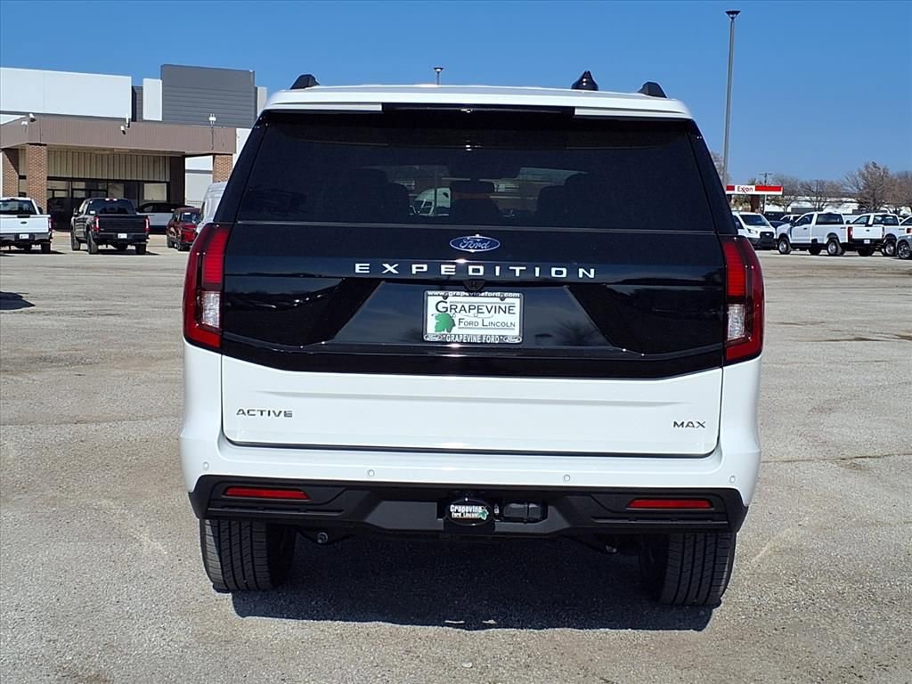New 2026 Ford Expedition Max Active RWD image 12