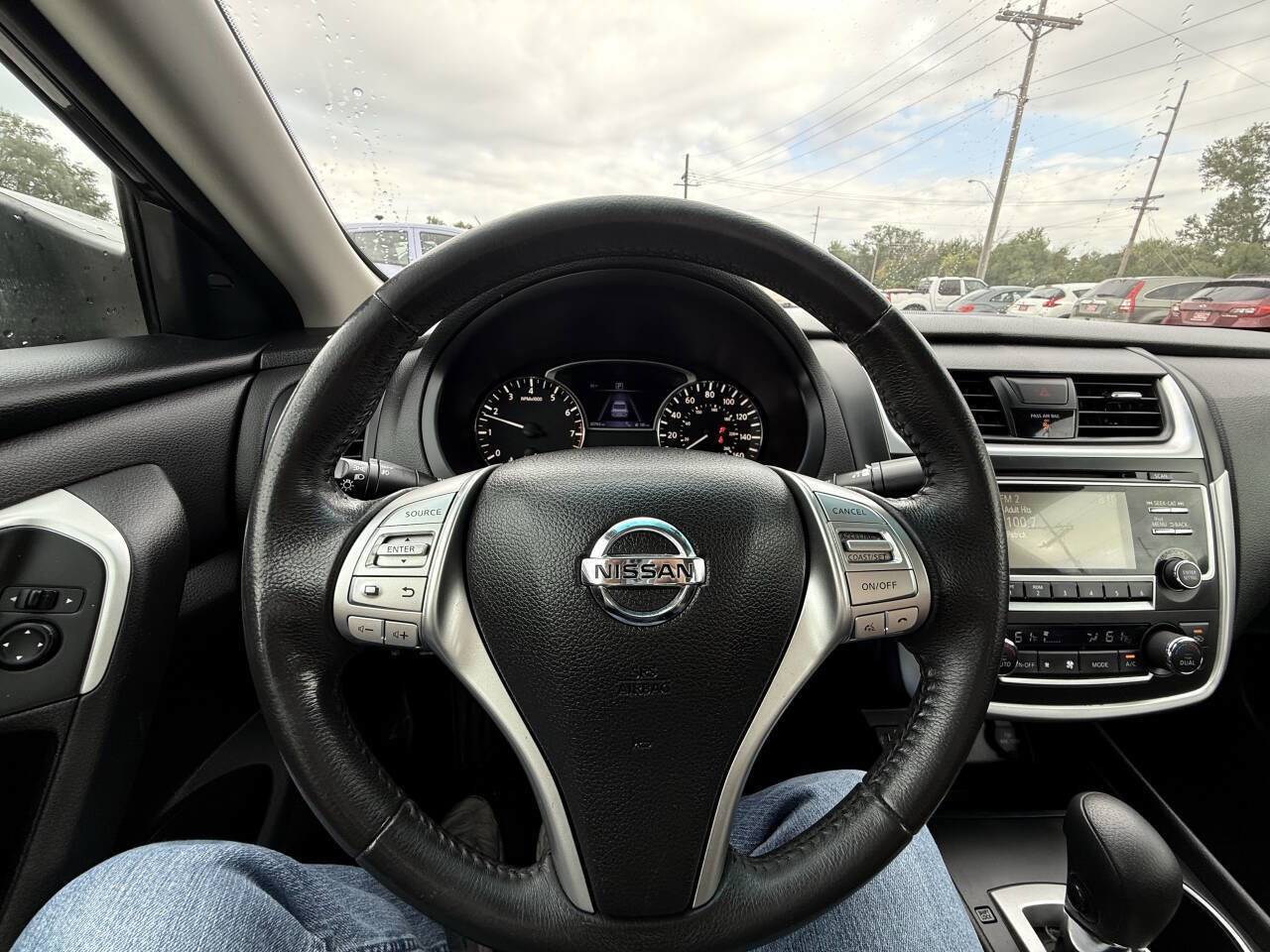 Used 2017 Nissan Altima 2.5 SV image 23