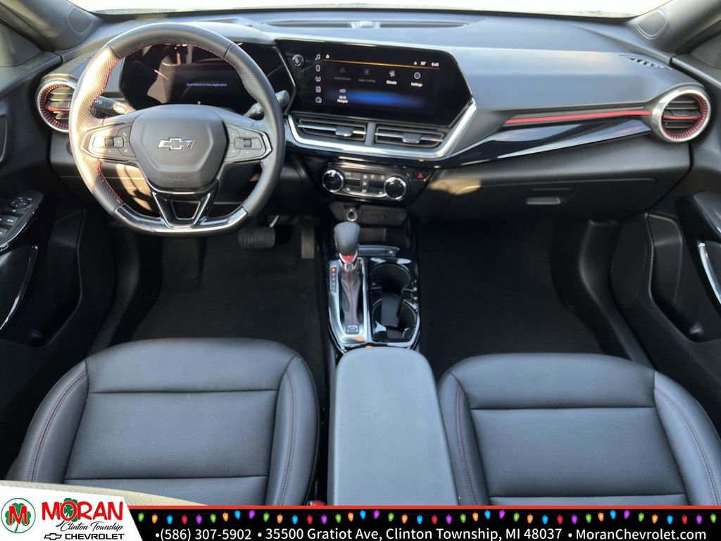 Certified 2024 Chevrolet Trax RS image 13