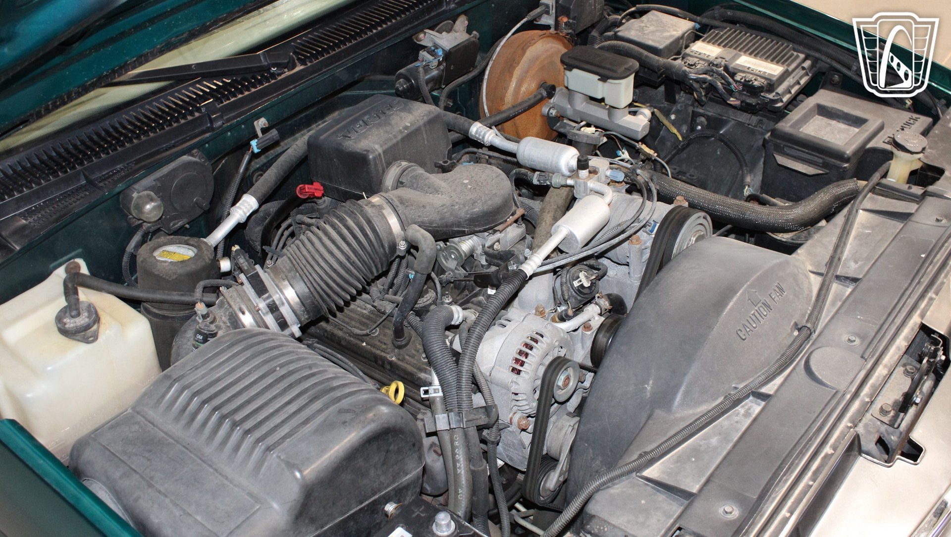 Used 1996 Chevrolet Tahoe 4WD 2-Door image 12