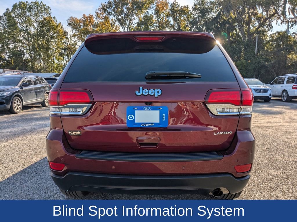 Used 2022 Jeep Grand Cherokee Laredo X image 5