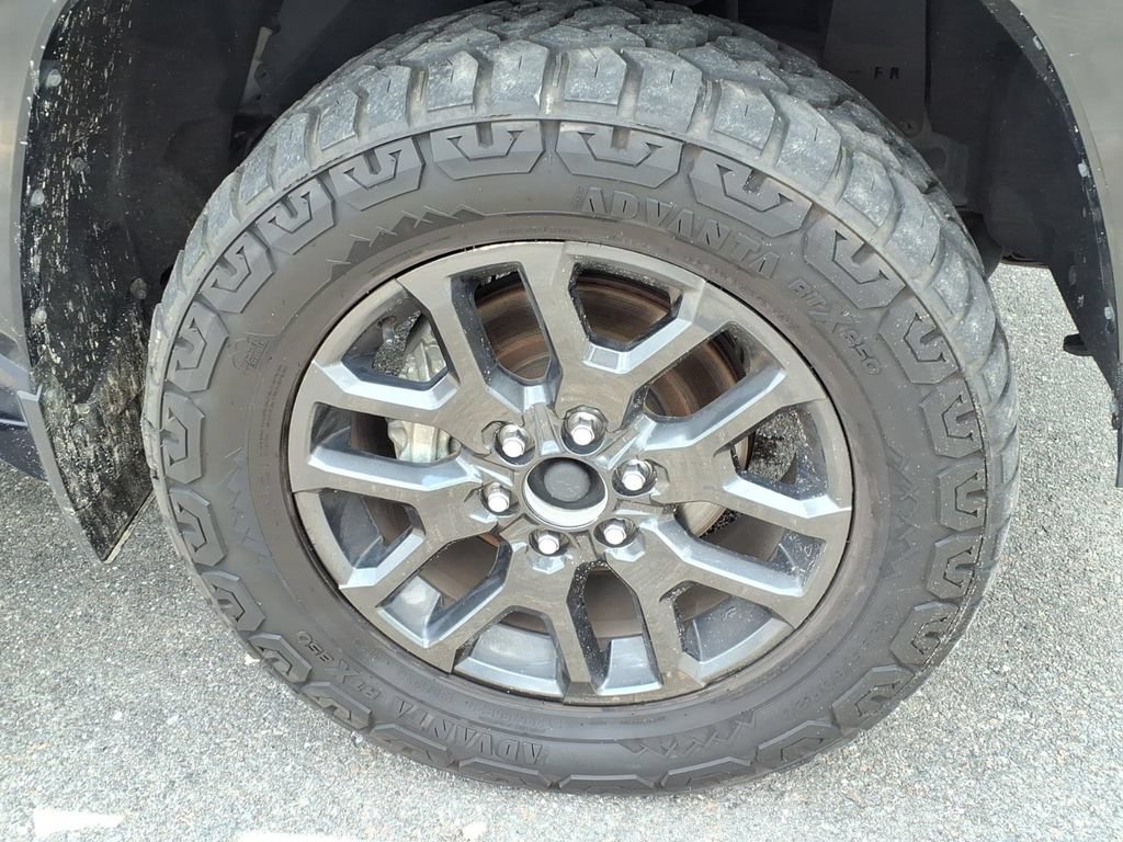 Used 2023 Toyota Tundra Platinum AWD/4WD image 9