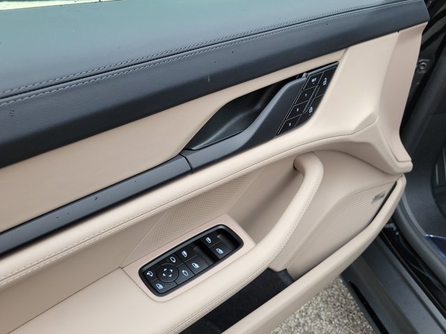 New 2026 Porsche Taycan GTS AWD/4WD image 24