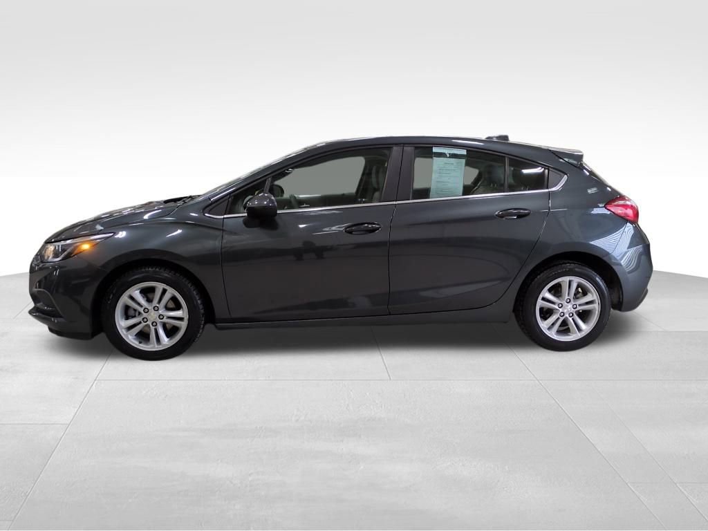 Used 2018 Chevrolet Cruze LT w/ Convenience Package image 10