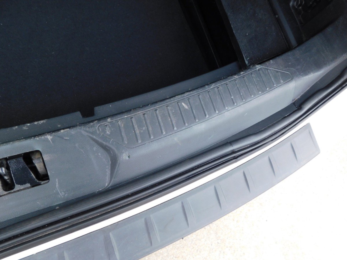 Used 2021 Ford Explorer XLT image 33