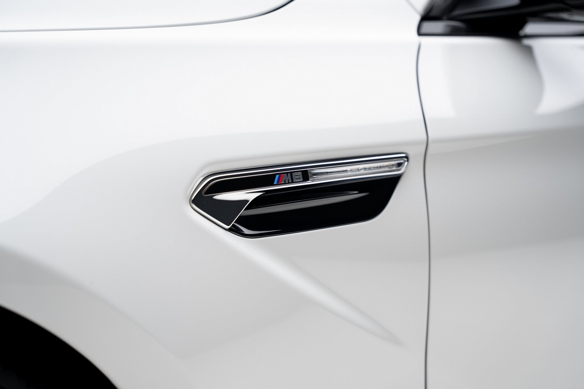 Used 2018 BMW M6 Gran Coupe image 24