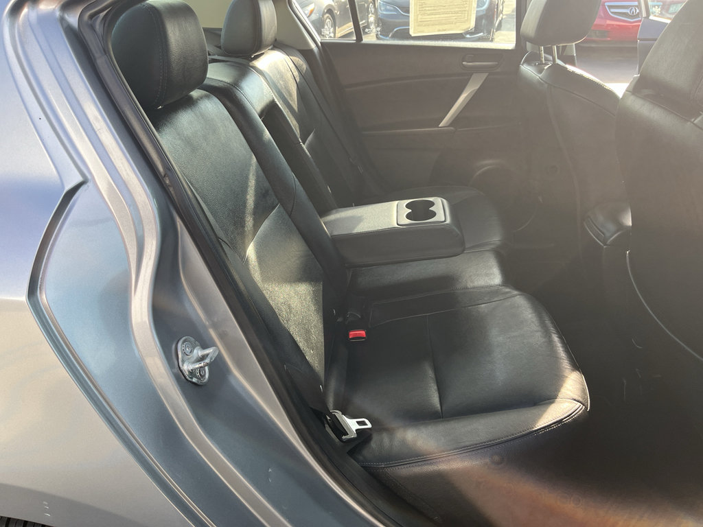 Used 2013 MAZDA MAZDA3 i Grand Touring image 33
