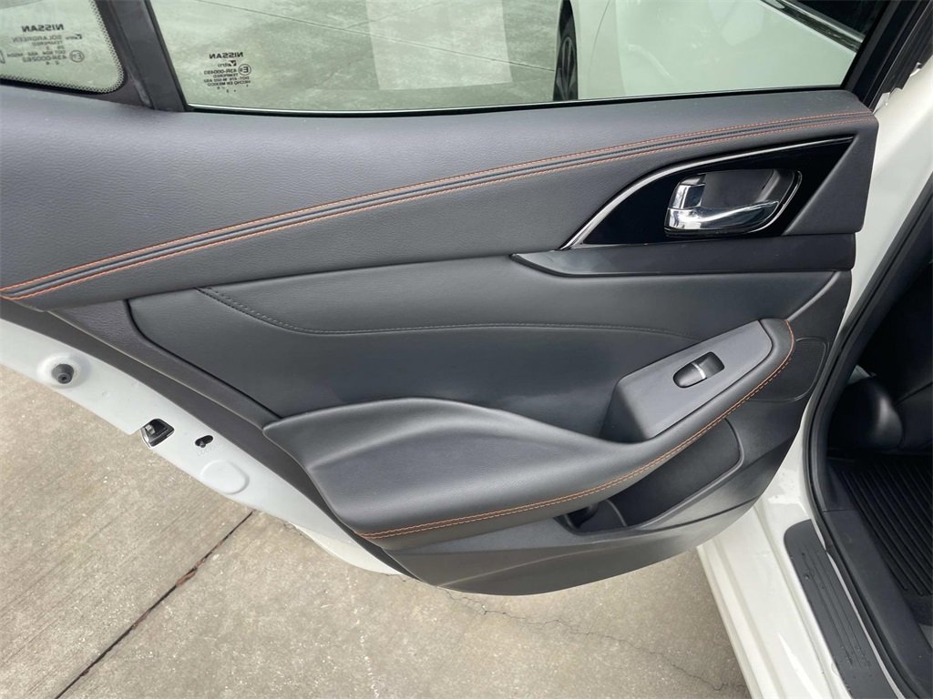 Certified 2023 Nissan Maxima SR w/ Sport Mat Group image 16