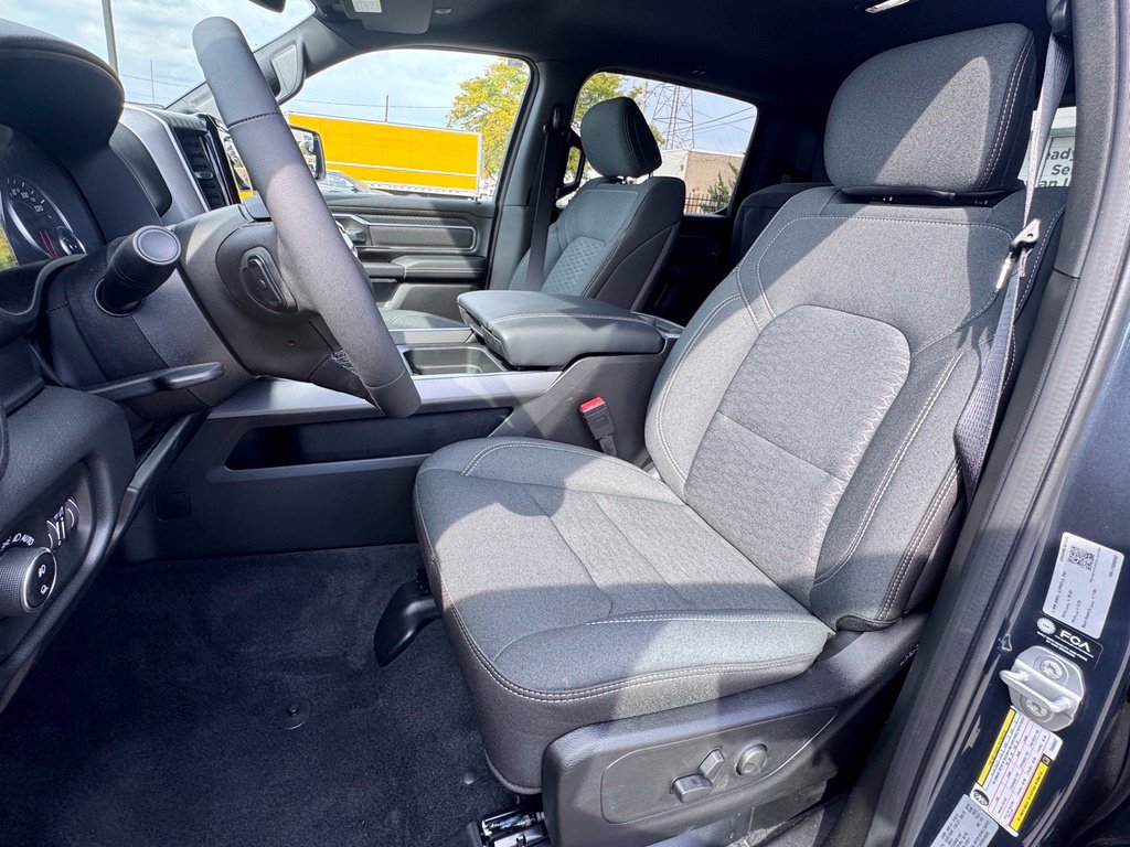 Used 2026 RAM 1500 Big Horn AWD/4WD image 14