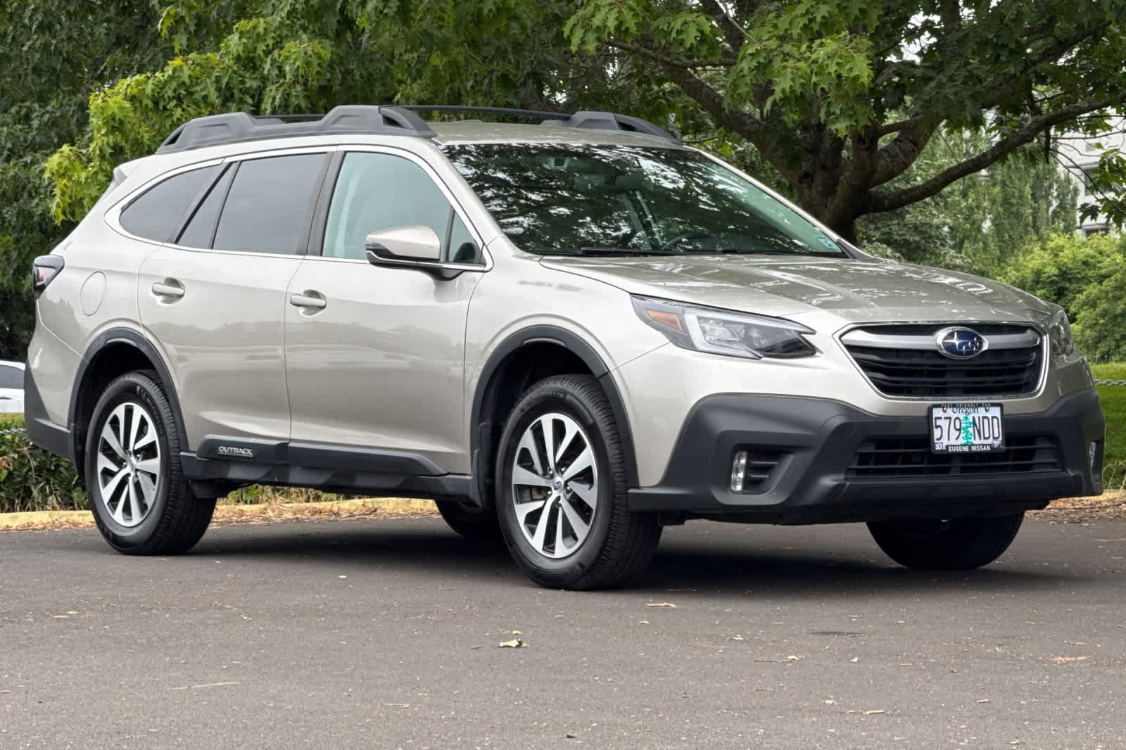 Used 2020 Subaru Outback Premium AWD/4WD image 9