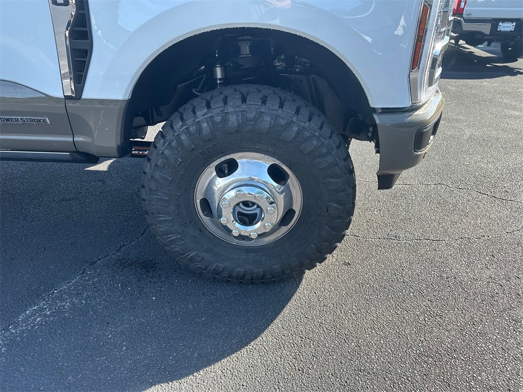 New 2026 Ford F350 King Ranch image 11