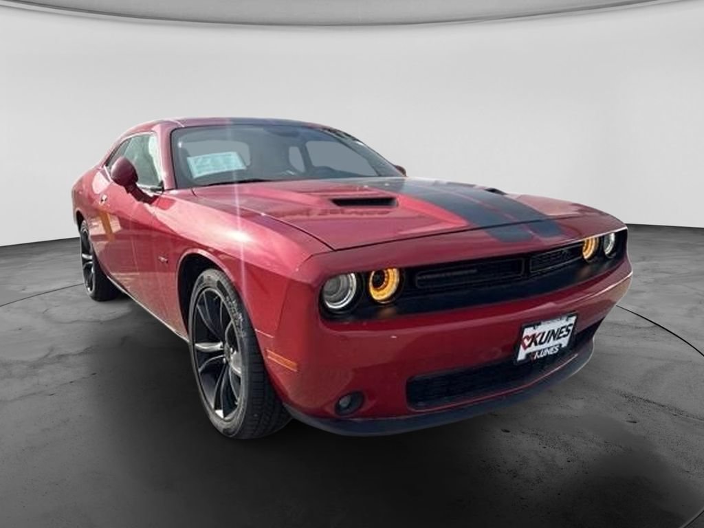 Used 2016 Dodge Challenger R/T Plus RWD image 6