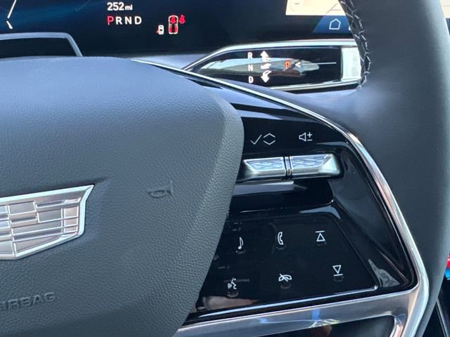 New 2026 Cadillac Vistiq Sport w/ LPO, Floor Liner Package image 25