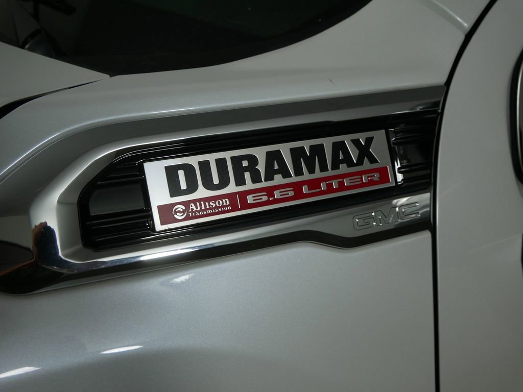 Used 2022 GMC Sierra 3500 Denali w/ Denali Ultimate Package image 11