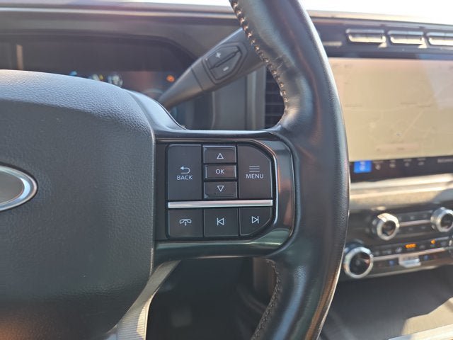 Used 2023 Ford F350 Platinum w/ FX4 Off-Road Package AWD/4WD image 22