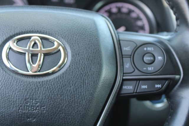 Used 2024 Toyota Camry SE FWD image 17