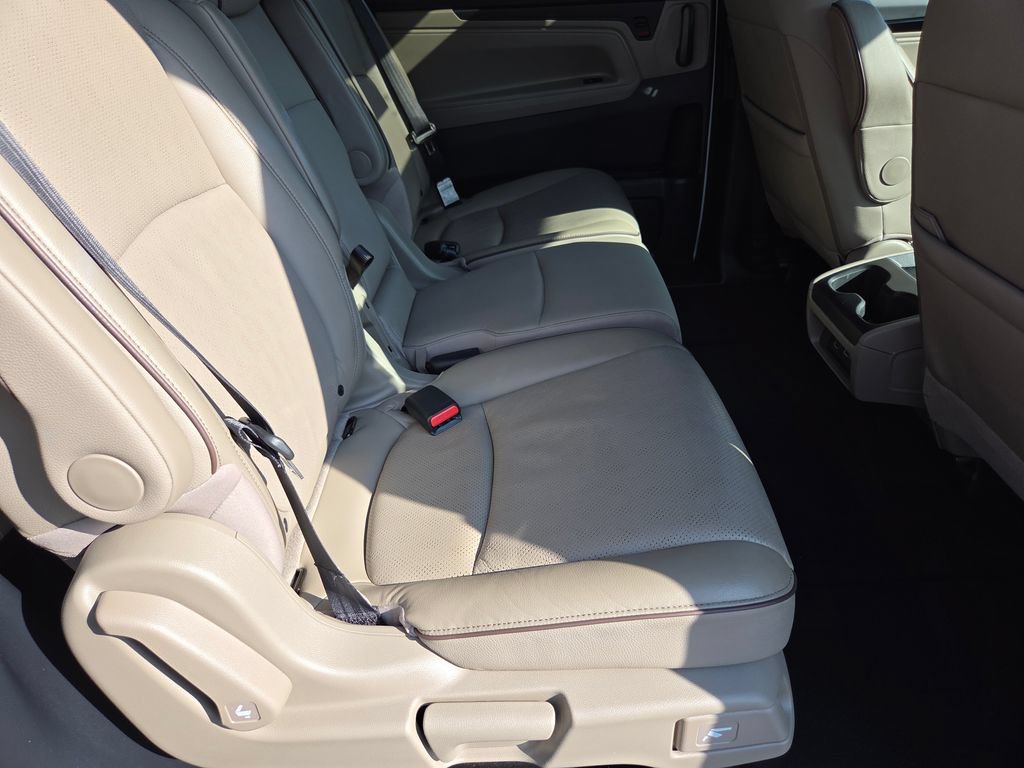 Certified 2024 Honda Odyssey Elite image 34