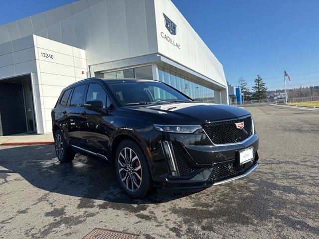 New 2025 Cadillac XT6 Sport w/ Platinum Package image 1