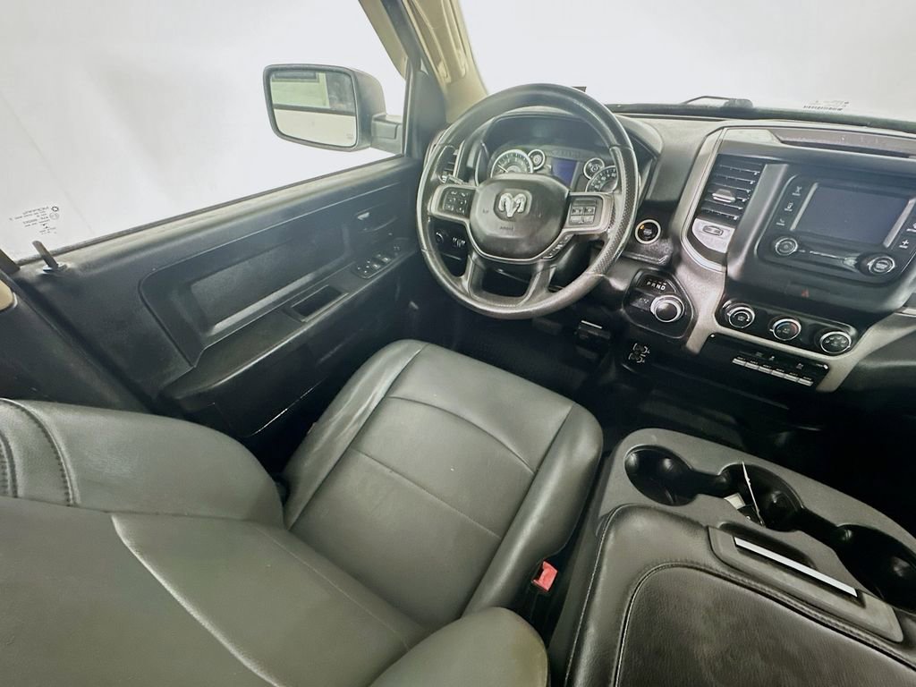 Used 2020 RAM 2500 Tradesman w/ Chrome Appearance Group image 9
